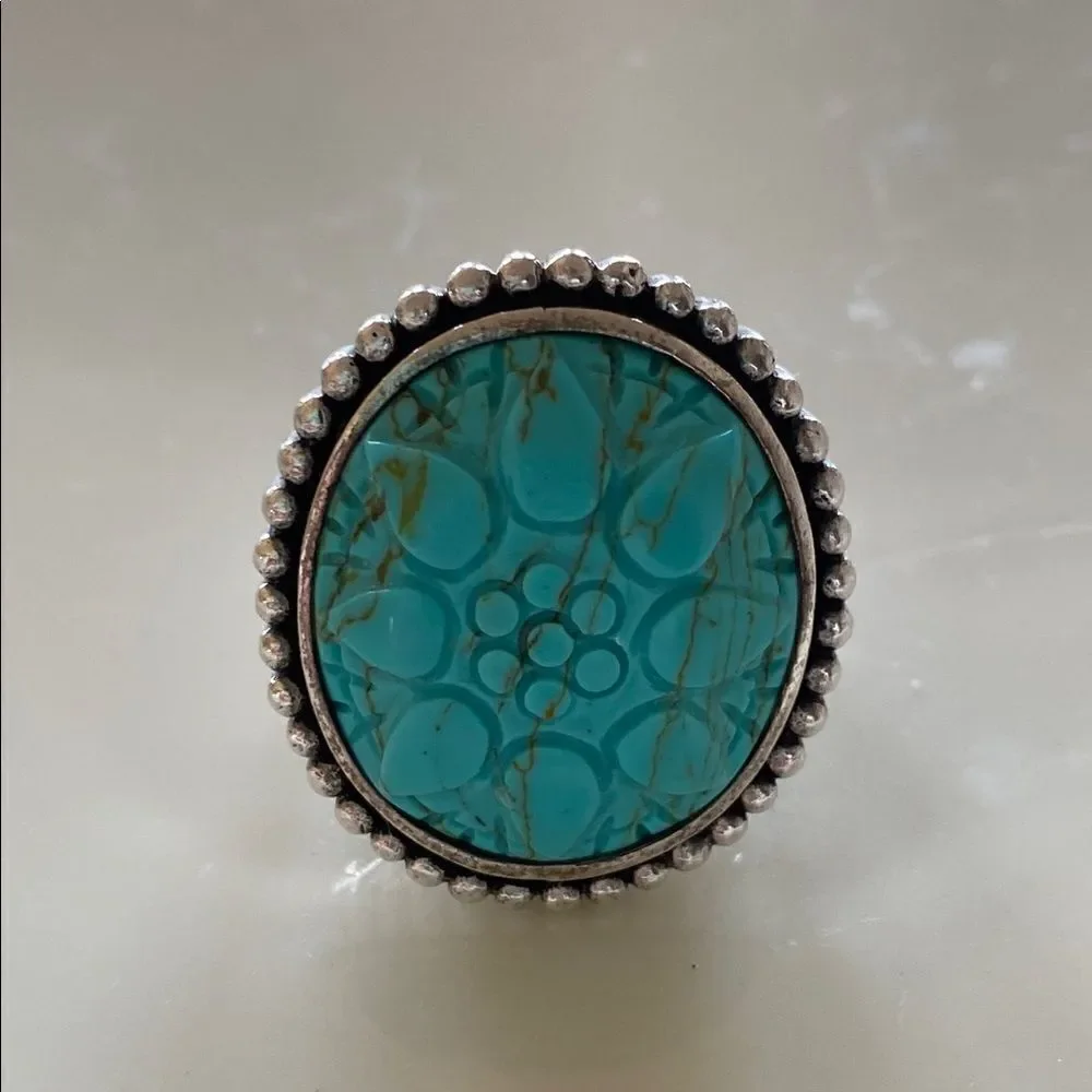 Carved Turquoise  ring